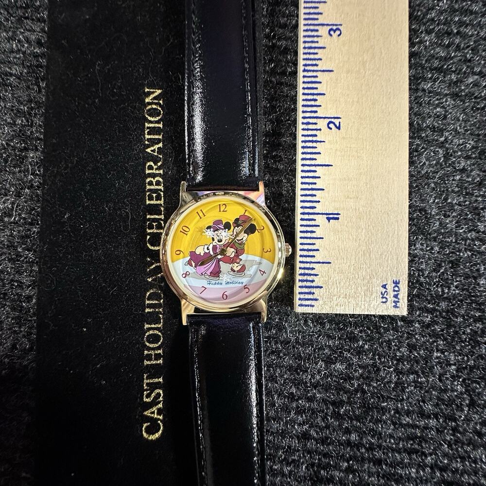 Vtg 1998 Disney Cast Member Holiday Celebration Watch Mickey Minnie Box Works - Picture 3 of 5
